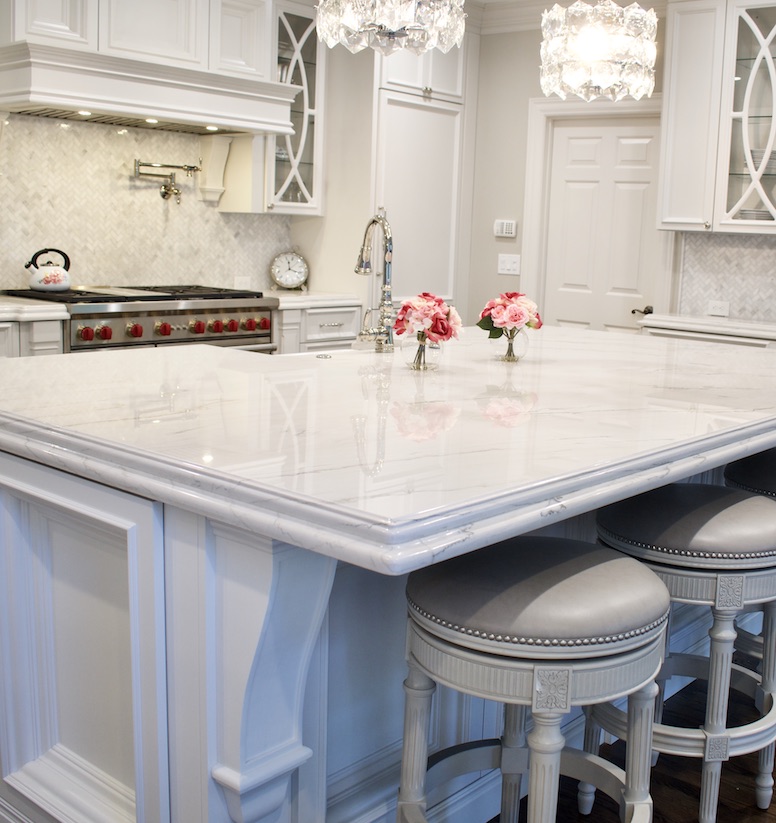 Quartzite-Countertops-Kitchen